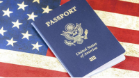 美国签证过后，去中信银行自领护照与邮寄到家，哪个更快？